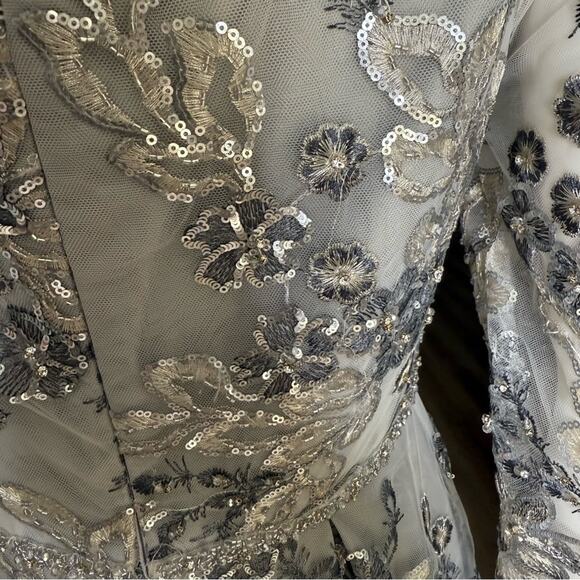 Mac Duggal 11185 Floral Long Sleeve A-Line Gown Platinum Women’s Sz 8 - Picture 12 of 13